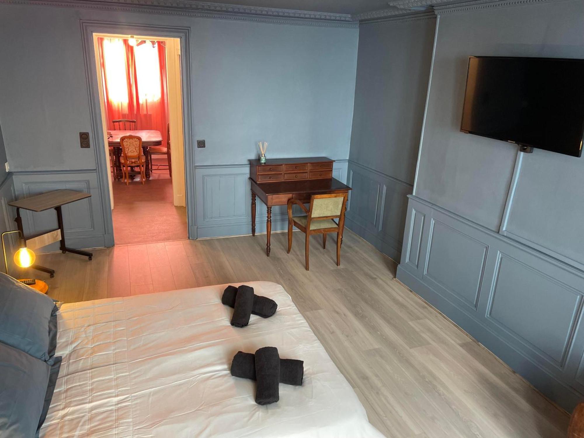 Appartement Chic & Baroque 5 Min Centre Ville Et Bord De Vienne Limoges Bagian luar foto